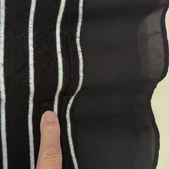 Talbots Striped Rayon Blend Top Large Petite Black White Stripes - Picture 16 of 16